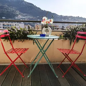 https://esatitude-hotel.fr-provencehotel.com