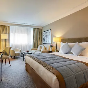 Warwick Champs-elysees 4* París